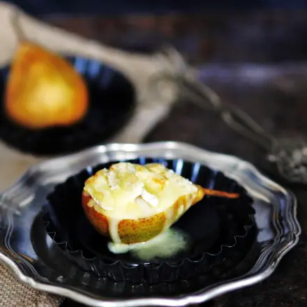 Birnen mit Ziegencamembert überbacken
