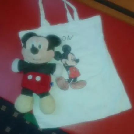 Stofftaschen bemalen für den Kindergarten