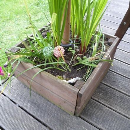 Sonnenschirmständer zum Bepflanzen