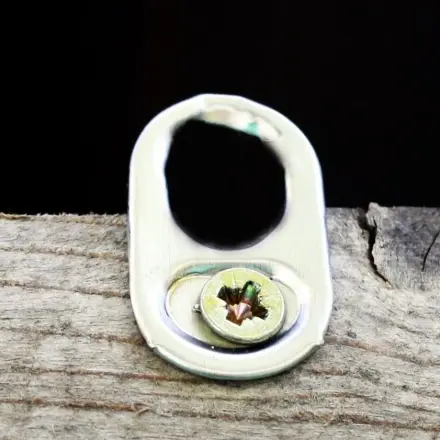 Stabiler Aufhänger für schwere Gegenstände