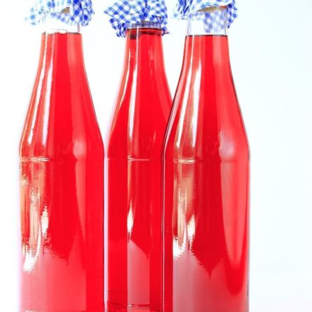 Fruchtwein selber machen (Erdbeerwein)