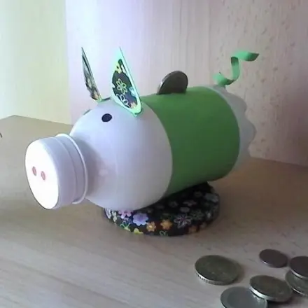 Sparschwein aus PET-Flasche basteln