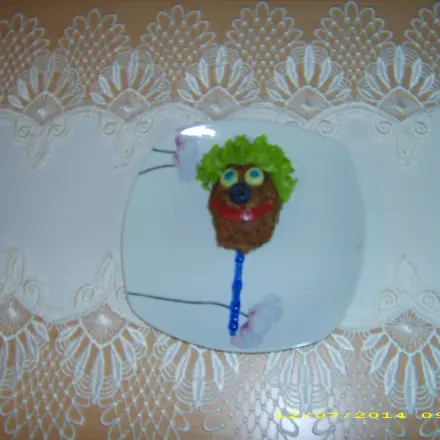 Kindergeburtstag: Lustige Hackgesichter