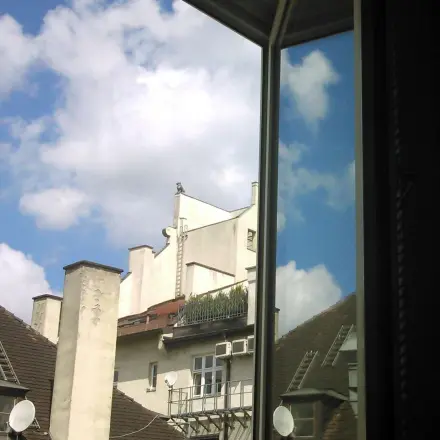 Fliegenfreie Wohnung - Fenster im Schatten öffnen