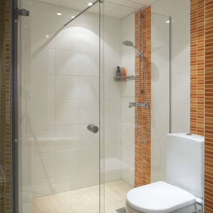 Duschkabine wird von alleine sauber