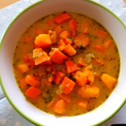 Kürbis-Möhren-Suppe