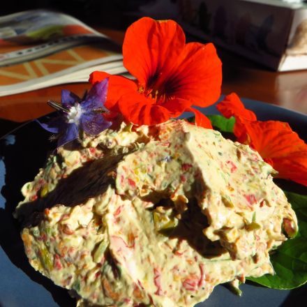 Kapuzinerkresse-Brotaufstrich