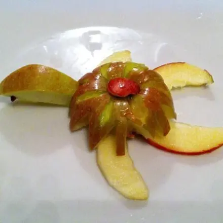 Meerestiere aus Äpfeln - Apfel Schildkröte und Apfel Krebs