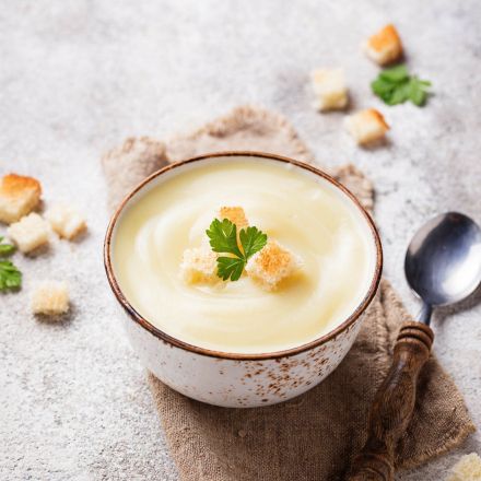 Vegane Kartoffelsuppe mit Kokosmilch