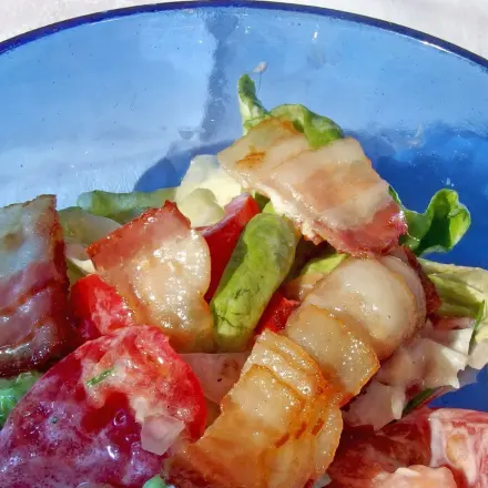 Warme Salatsoße