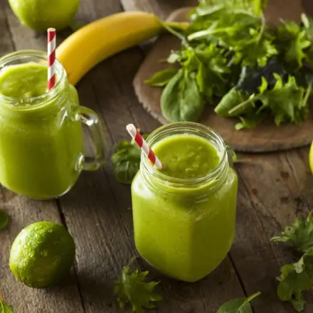 Gesunde grüne Smoothies