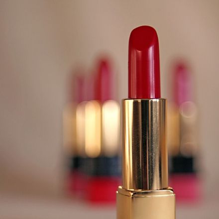Erste Anzeichen von Lippenherpes