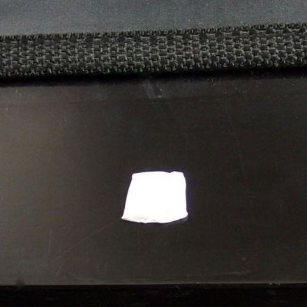 Klebepads (Powerstrips) entfernen