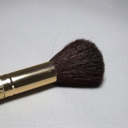 Damit Pinsel nicht spröde und brüchig werden