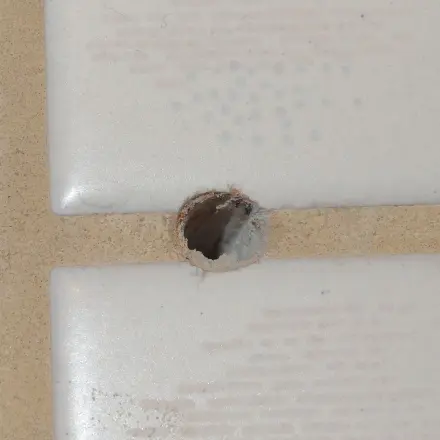 Bohrlöcher minimal größer bohren