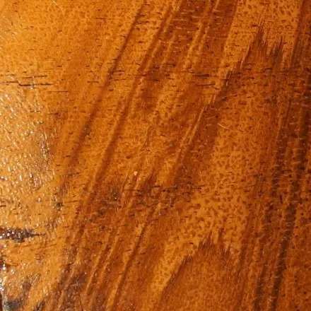 Lacke vom Holz lösen