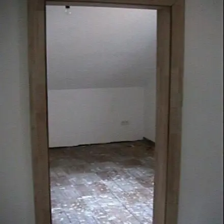 Alte Türrahmen mit Laminat erneuern