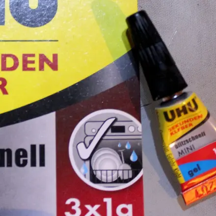 Gallseife gegen Sekundenkleber