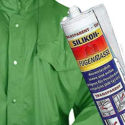 Gewebe von Regenkleidung oder vom Zelt imprägnieren