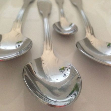 Angelaufenes Edelstahl Besteck ganz einfach reinigen