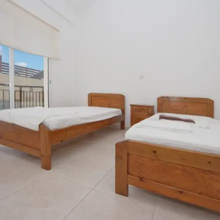 Bei Hitze kühl schlafen - auch im Hotel