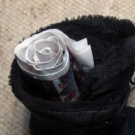 Stiefel optimal "lagern" - mit Zeitungspapier