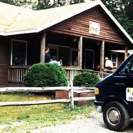 Mit US-Kids segeln und spielen - ein Job im Sommercamp