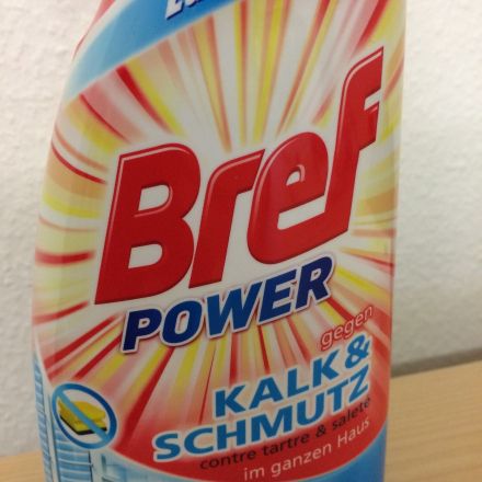 Frag Mutti testet: Bref Power gegen Kalk & Schmutz