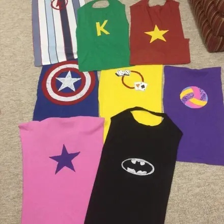 Superhelden-Capes zum Kindergeburtstag