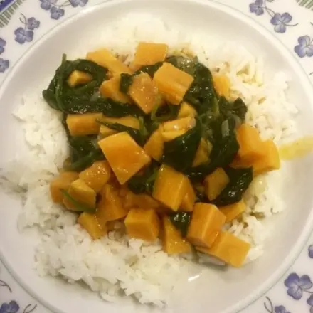 Vegetarisches Thai Curry aus Süßkartoffeln