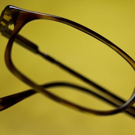 Brille einfach und richtig putzen