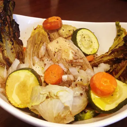 Gegrillte Salate & Gemüse mit Schafskäse - vegetarisch