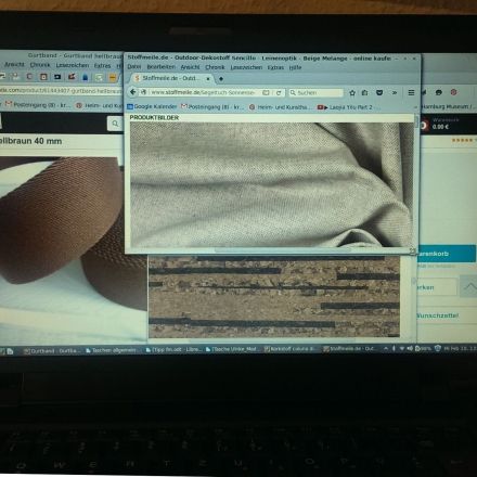 Stoff mit dem Computer auswählen