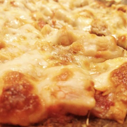 Glutenfreie Thunfischpizza mit Buchweizenmehl
