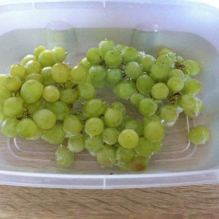 Obst waschen und länger haltbar machen