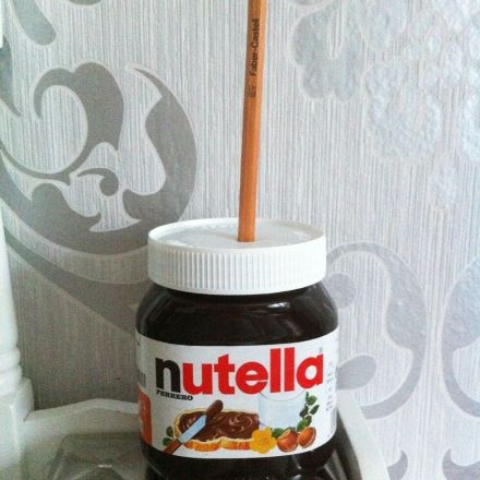 Origineller Spitzer aus einem Nutella Glas