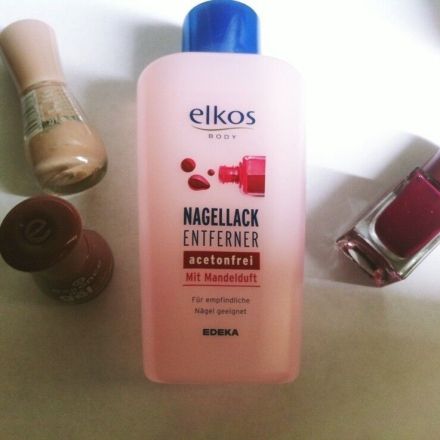 Nagellackentferner vielseitig im Haushalt einsetzen
