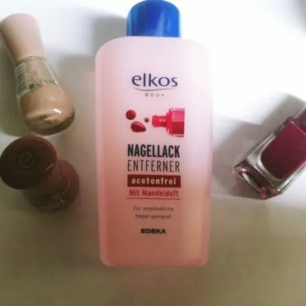 Nagellackentferner vielseitig im Haushalt einsetzen