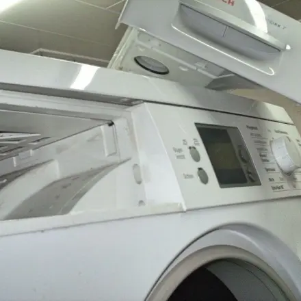 Wärmepumpentrockner Bosch EcoLogixx7: Fehlermeldung Behälter leeren