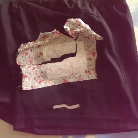 Vliesofix auf vorgeschnittene Teile bringen - aufbügeln