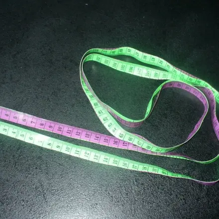 Praktisches Maßband herstellen