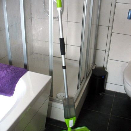 Fußboden schnell & leicht reinigen mit Spraymopp