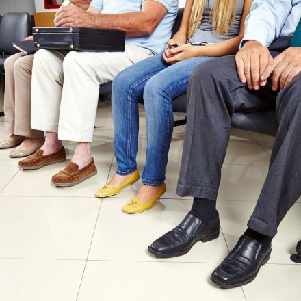 Wartezeiten auch ohne Smartphone sinnvoll überbrücken