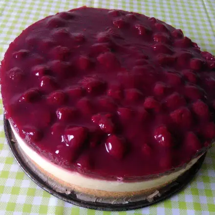 Himbeer-Schmand-Torte