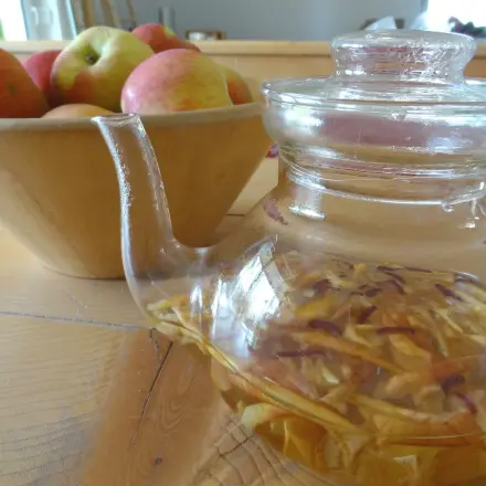 Apfelschalentee auf Vorrat trocknen & konservieren