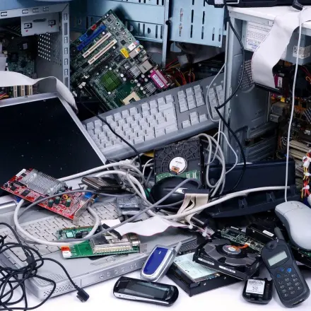 Alte Elektrogeräte richtig entsorgen - 6 Tipps