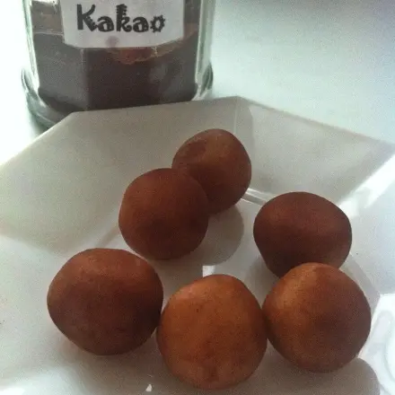 Marzipankartoffeln herstellen