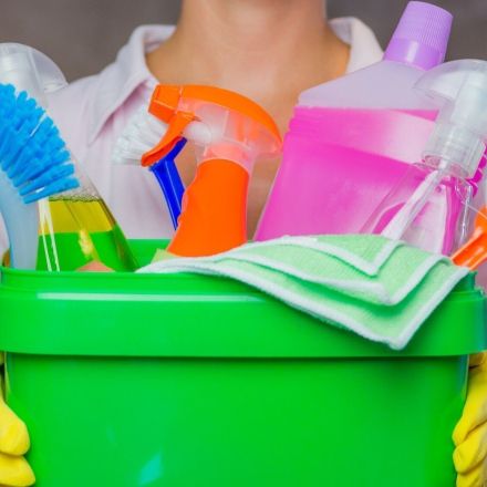 Haushaltshilfe finden & legal anmelden – wie geht das?