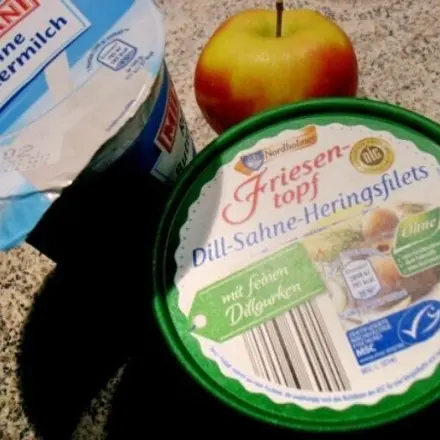 Ein sehr schnelles Gericht - Sahnehering mit Pellkartoffeln