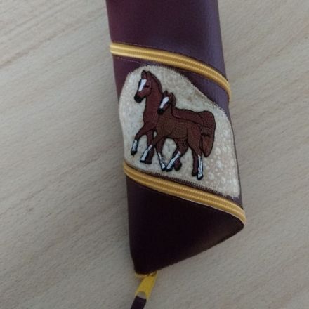 Spiralmäppchen aus Kunstleder mit Applikation